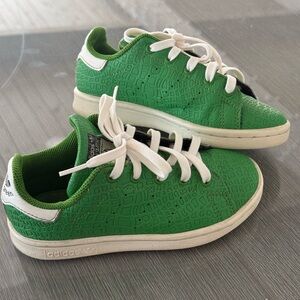 Adidas Kids Textured Green Sneakers